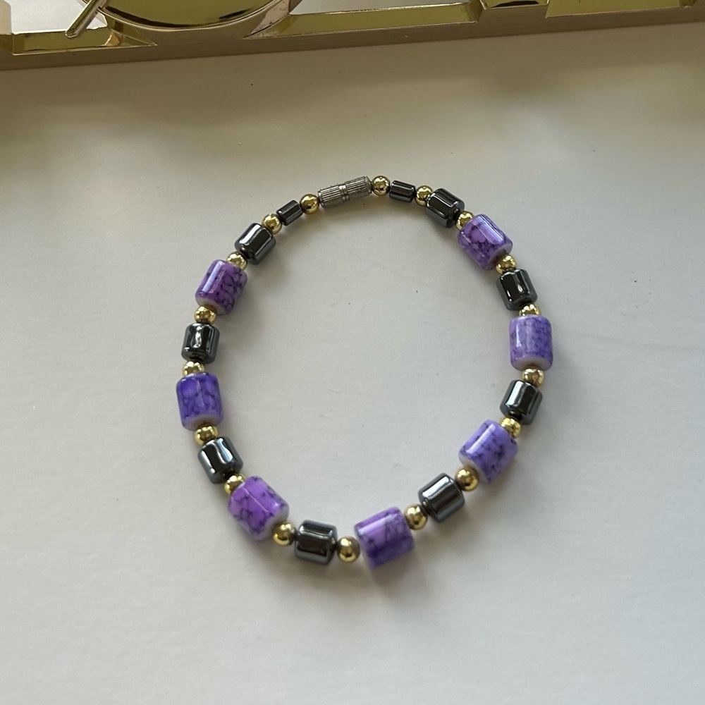 Hermatite Lavender Home made Bracelet